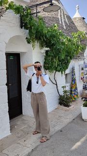 Shaila Gatta feet photo thumbnail