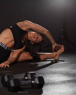 Shaila Gatta feet photo thumbnail