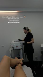 Shaila Gatta feet photo thumbnail