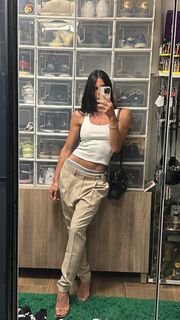 Shaila Gatta feet photo thumbnail