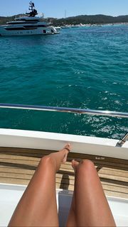 Shaila Gatta feet photo thumbnail