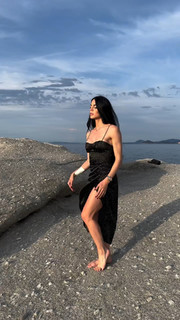 Shaila Gatta feet photo thumbnail