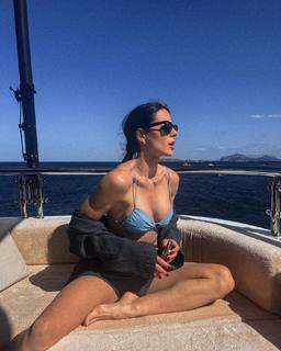 Shaila Gatta feet photo thumbnail