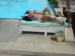 Shaila Gatta feet photo thumbnail