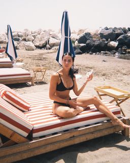 Shaila Gatta feet photo thumbnail