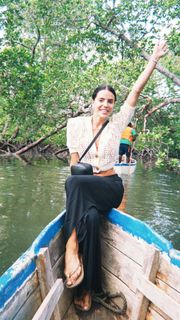 Shaila Gatta feet photo thumbnail