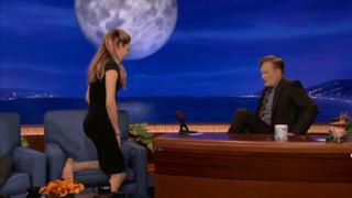 Shailene Woodley feet photo thumbnail