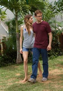 Shailene Woodley feet photo thumbnail