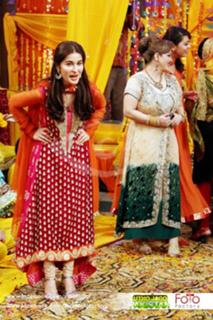 Shaista Lodhi feet photo thumbnail