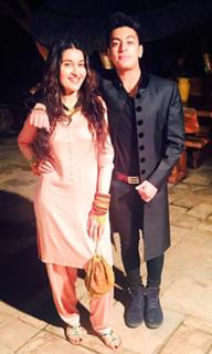 Shaista Lodhi feet photo thumbnail