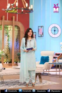 Shaista Lodhi feet photo thumbnail