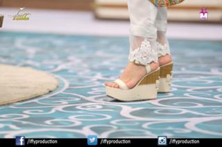 Shaista Lodhi feet photo thumbnail