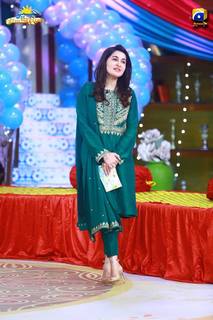 Shaista Lodhi feet photo thumbnail