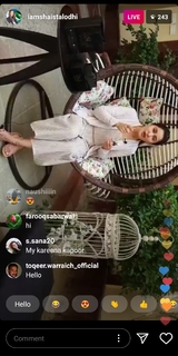 Shaista Lodhi feet photo thumbnail