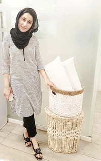 Shaista Lodhi feet photo thumbnail