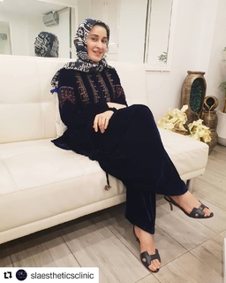 Shaista Lodhi feet photo thumbnail