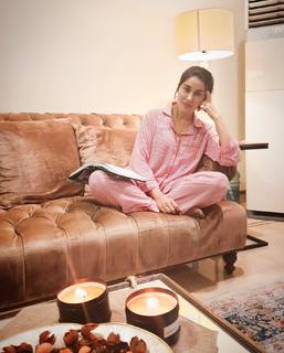 Shaista Lodhi feet photo thumbnail