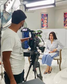 Shaista Lodhi feet photo thumbnail