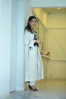 Shaista Lodhi feet photo thumbnail