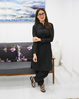 Shaista Lodhi feet photo thumbnail