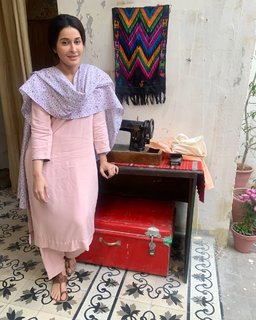 Shaista Lodhi feet photo thumbnail