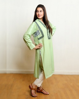 Shaista Lodhi feet photo thumbnail