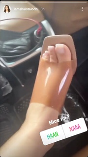 Shaista Lodhi feet photo thumbnail