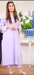 Shaista Lodhi feet photo thumbnail