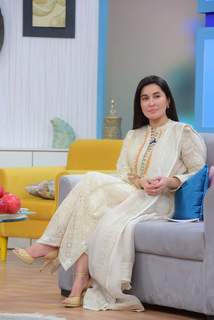 Shaista Lodhi feet photo thumbnail