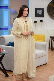 Shaista Lodhi feet photo thumbnail