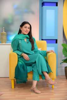 Shaista Lodhi feet photo thumbnail