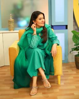 Shaista Lodhi feet photo thumbnail