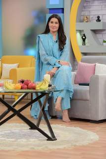 Shaista Lodhi feet photo thumbnail