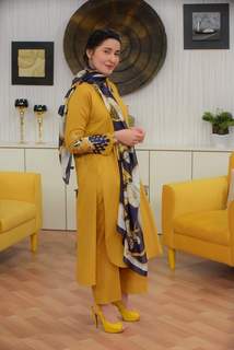 Shaista Lodhi feet photo thumbnail