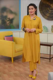 Shaista Lodhi feet photo thumbnail