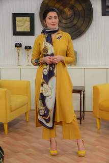 Shaista Lodhi feet photo thumbnail