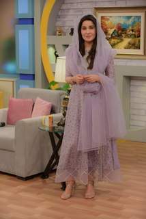 Shaista Lodhi feet photo thumbnail