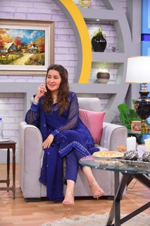 Shaista Lodhi feet photo thumbnail