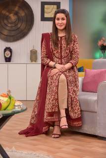Shaista Lodhi feet photo thumbnail