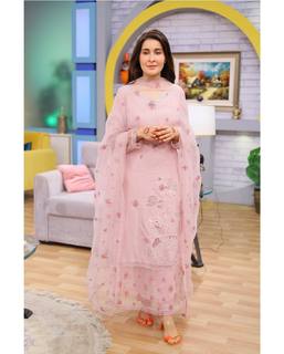 Shaista Lodhi feet photo thumbnail
