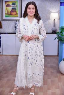 Shaista Lodhi feet photo thumbnail