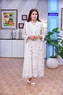 Shaista Lodhi feet photo thumbnail