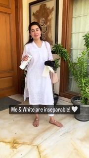 Shaista Lodhi feet photo thumbnail