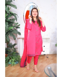 Shaista Lodhi feet photo thumbnail