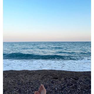 Shaista Lodhi feet photo thumbnail