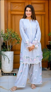 Shaista Lodhi feet photo thumbnail