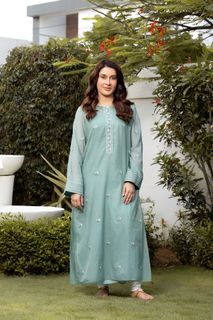 Shaista Lodhi feet photo thumbnail