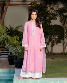 Shaista Lodhi feet photo 13