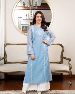 Shaista Lodhi feet photo 4