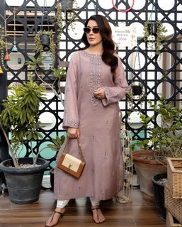 Shaista Lodhi feet photo 2